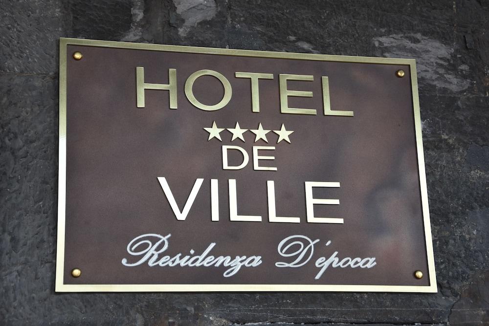 Hotel De Ville Генуа Екстериор снимка